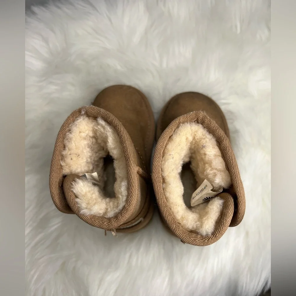 UGG Jona Toddler Baby Suede Shearling TAN SIZE 6 Toddler